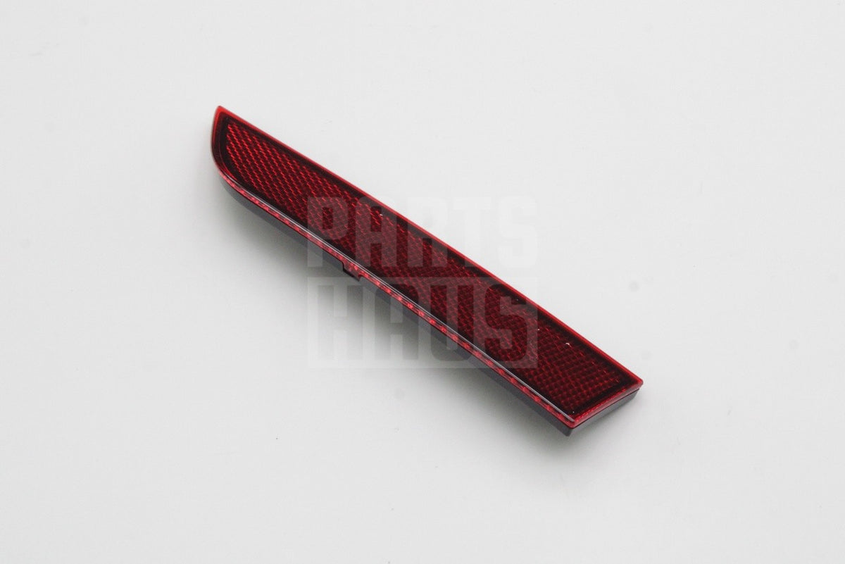 Audi A6 C8 2019-on rear bumper reflector lens (left, inner) 4K0945103E