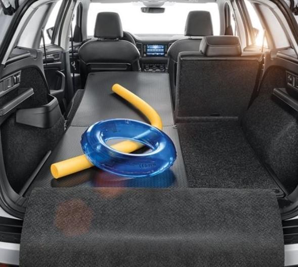 Skoda Kodiaq 2017-On fold-out boot luggage mat with cover 565061210