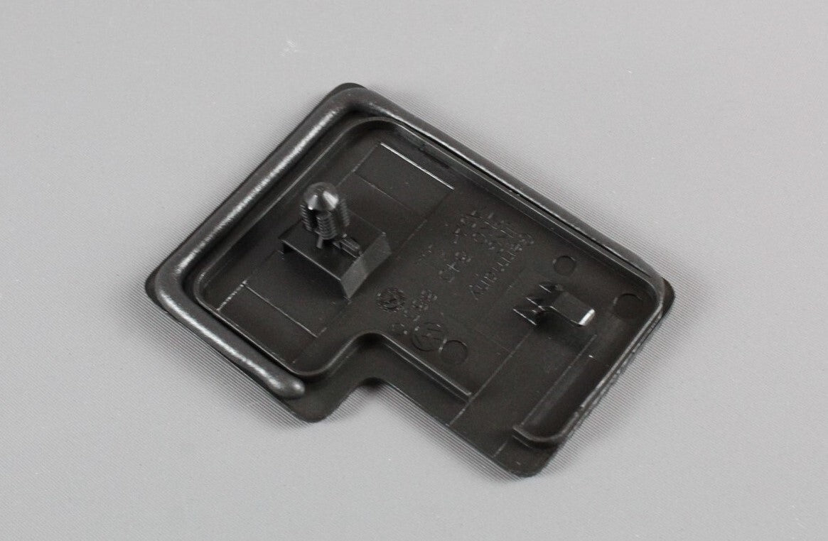 VW Caddy 2004-21 side sliding door rail end cap (left) 2K0843883C 9B9