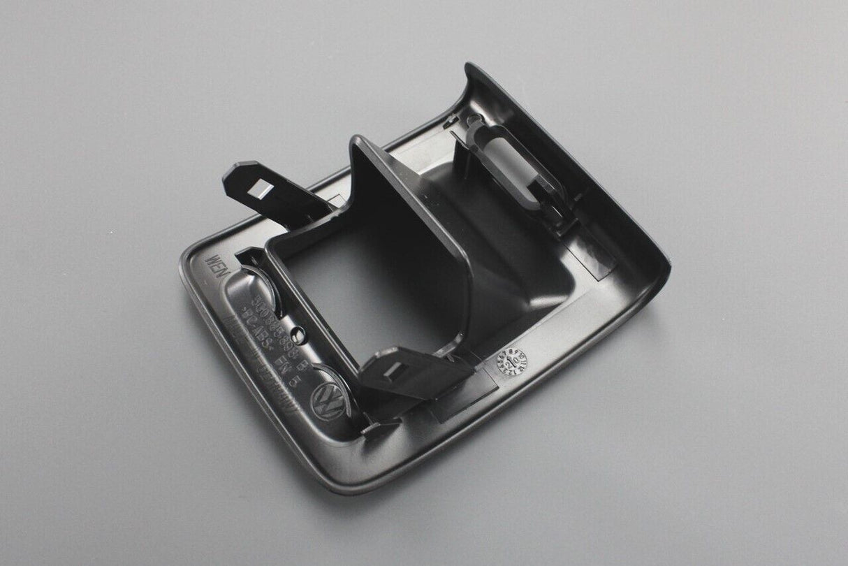 VW Golf MK7 7.5 rear seat backrest release trim (left) 5G0885893B 82V