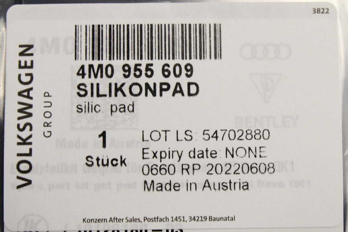 Audi A4 S4 A5 S5 Q5 Q7 RS4 RS5 16-on front camera silicone pad 4M0955609