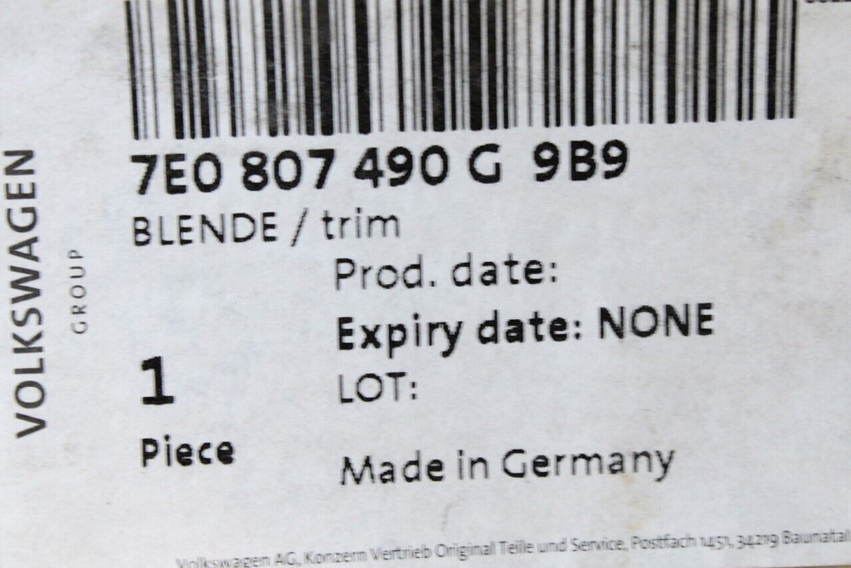 VW Transporter Cali T6 lower front bumper grille (right) 7E0807490G 9B9