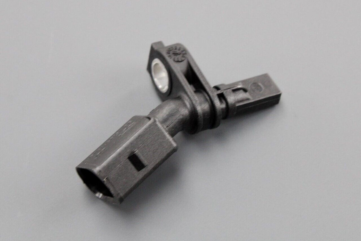 VW Audi A1 Q3 Skoda SEAT wheel speed/ABS sensor (front right) WHT003860
