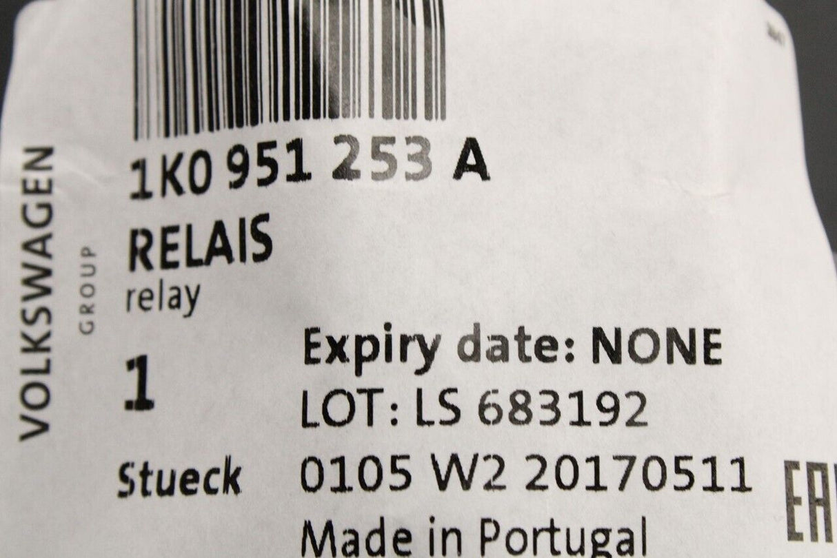 VW Golf MK5 Audi A3 TTRS R8 Skoda SEAT 04-15 12V relay 460 1K0951253A