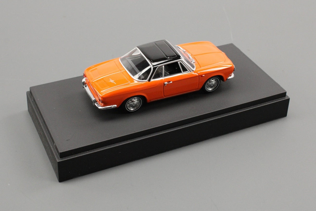 Volkswagen Karmann Ghia Coupe type 34 model (1/43 scale) 000099300AB K2Y