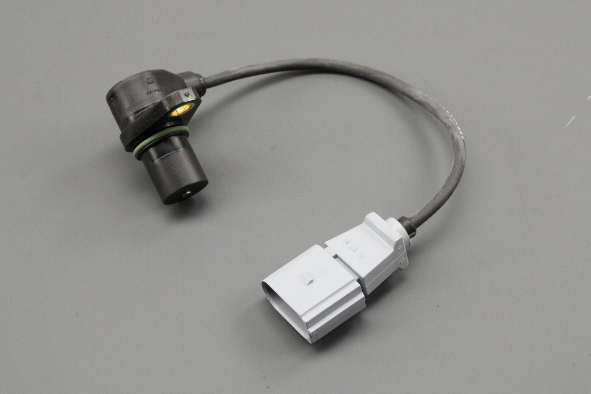 VW Audi Skoda SEAT 01-15 crankshaft impulse sensor (2.0 TDI) 06A906433K