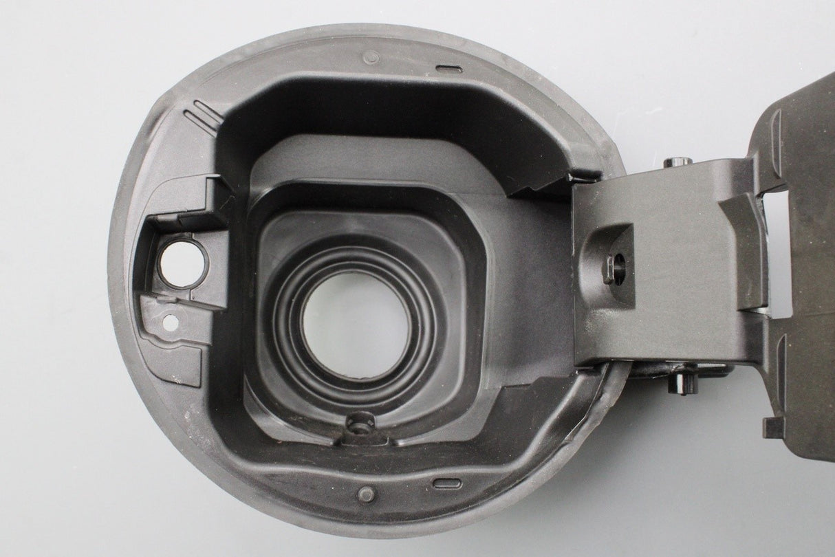 Skoda Rapid Spaceback 2013-2022 fuel filler flap housing 5JJ809999B