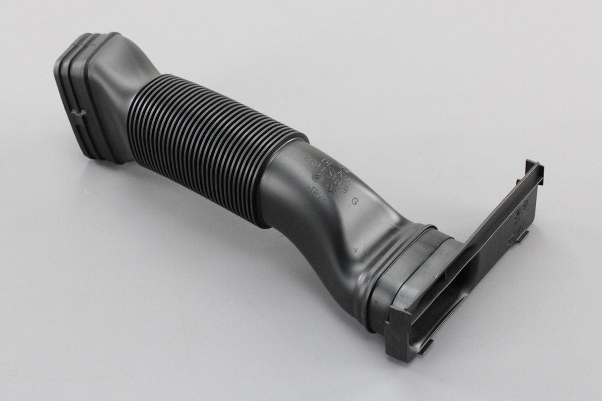 VW Audi Skoda SEAT 1.4 TFSI air intake duct guide pipe 6R0129618G