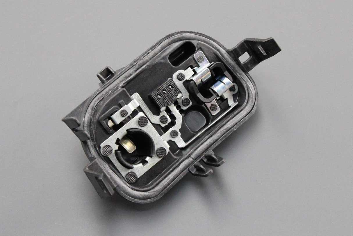 Audi A3 Sportback 13-16 rear light bulb holder (left, outer) 8V4945257