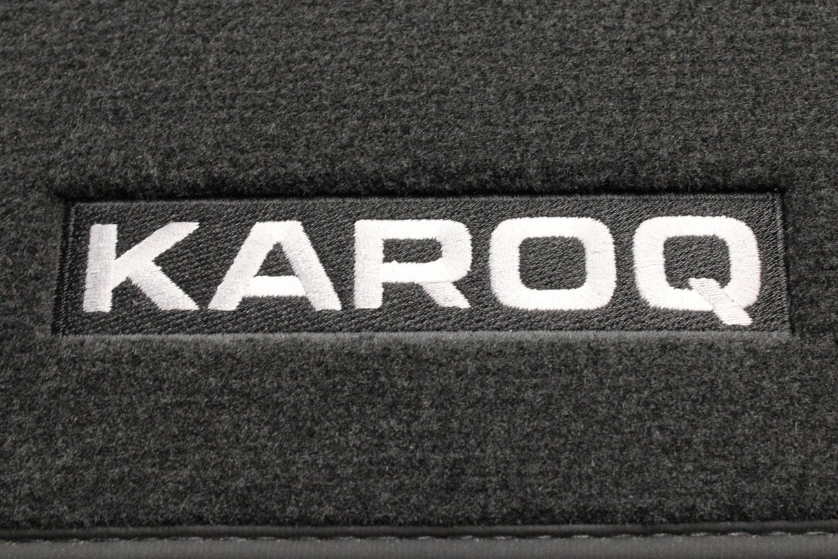 Skoda Karoq 2017-on textile floor mat set 57C061404