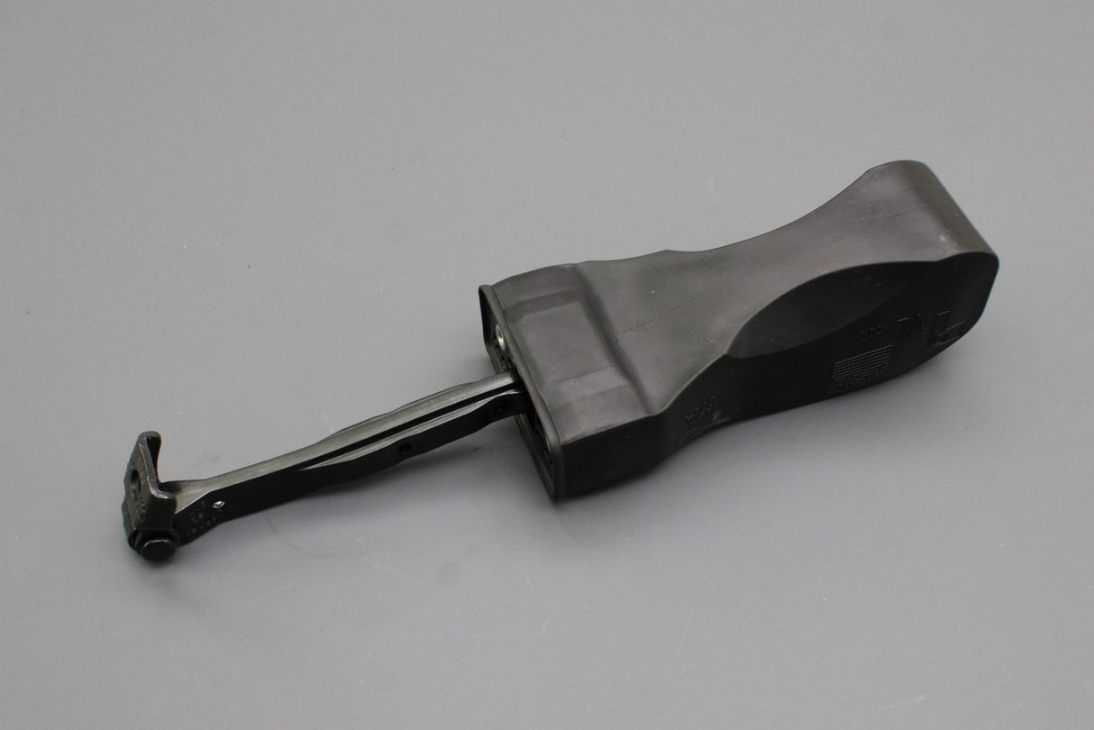 VW Skoda Karoq SEAT CUPRA Ateca front door check strap (x1) 57A837203
