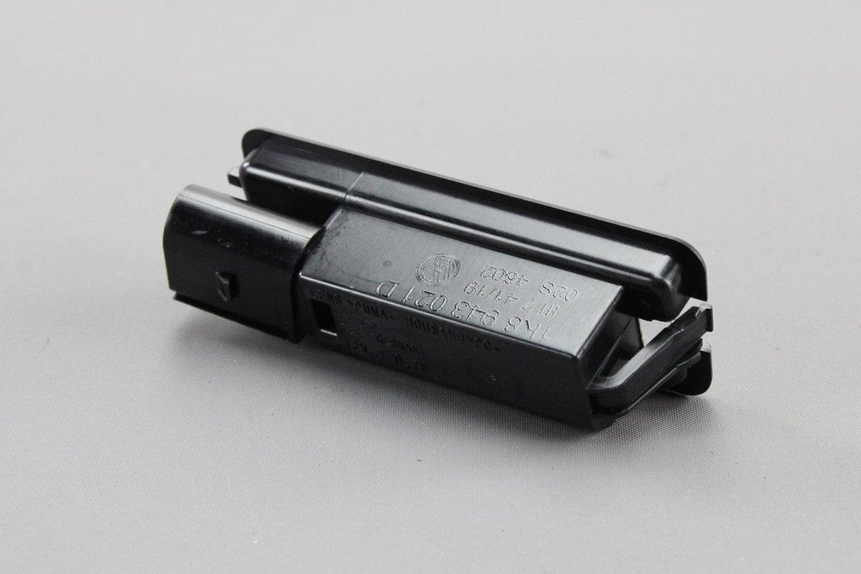 VW Golf Passat Beetle Scirocco LED number plate light 1K8943021D