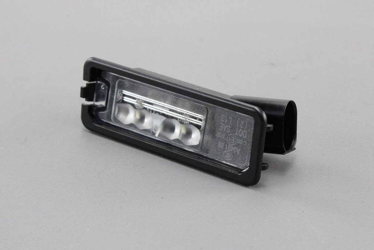 VW Golf Passat Beetle Scirocco LED number plate light 1K8943021D