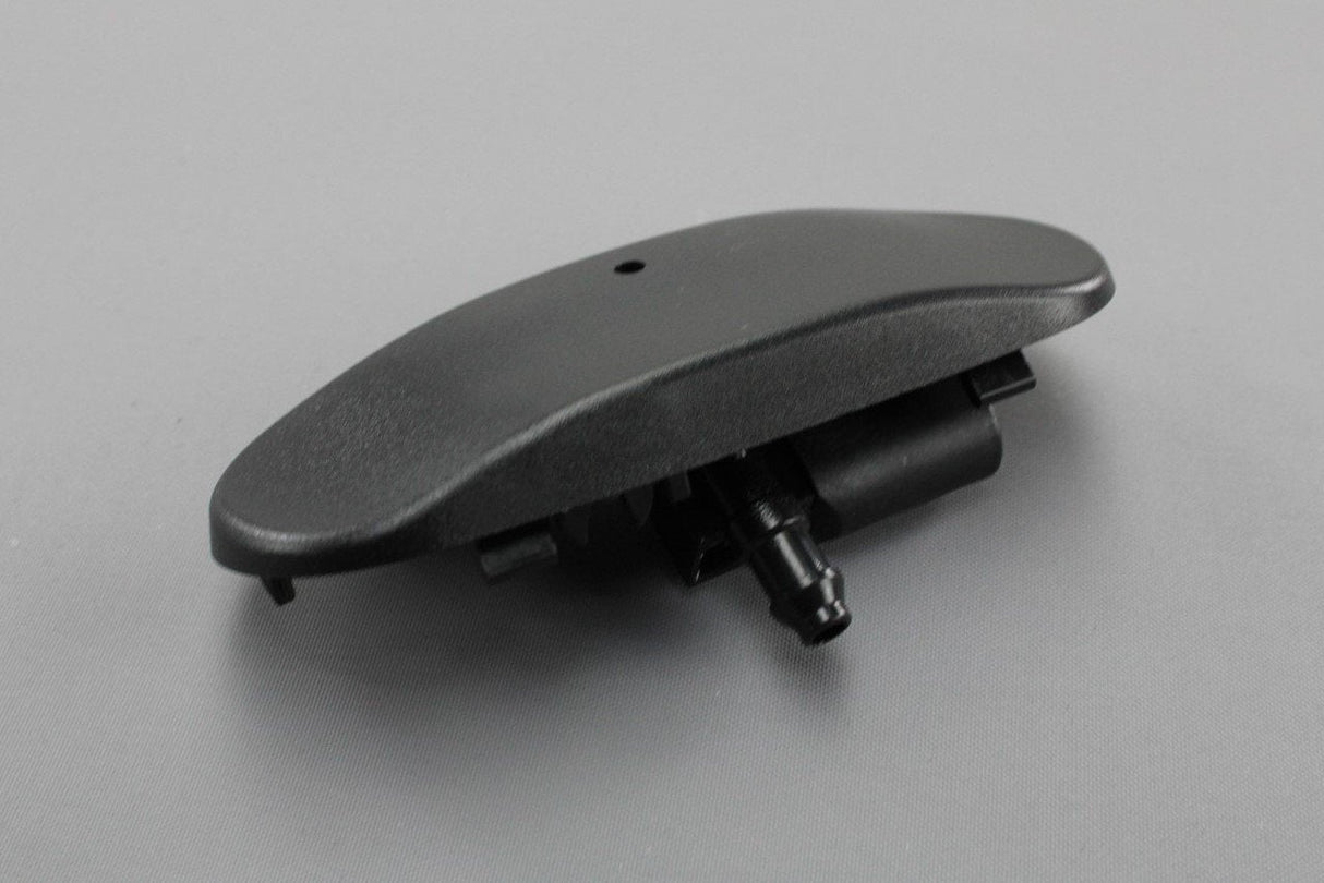 Audi A3 S3 RS3 8Y 21-on heated windscreen washer jet (right) 8Y0955988C