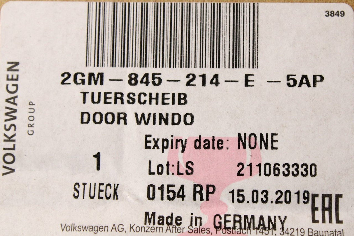 VW T-Cross 2019- fixed door window glass (right rear) 2GM845214E 5AP