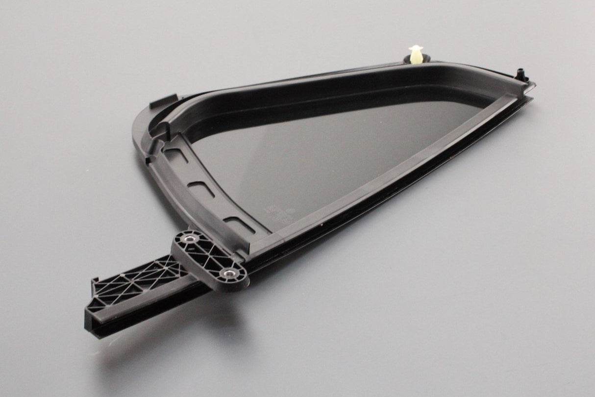 VW T-Cross 2019- fixed door window and seal (left rear) 2GM845213E 5AP