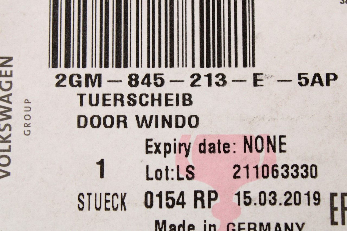 VW T-Cross 2019- fixed door window and seal (left rear) 2GM845213E 5AP