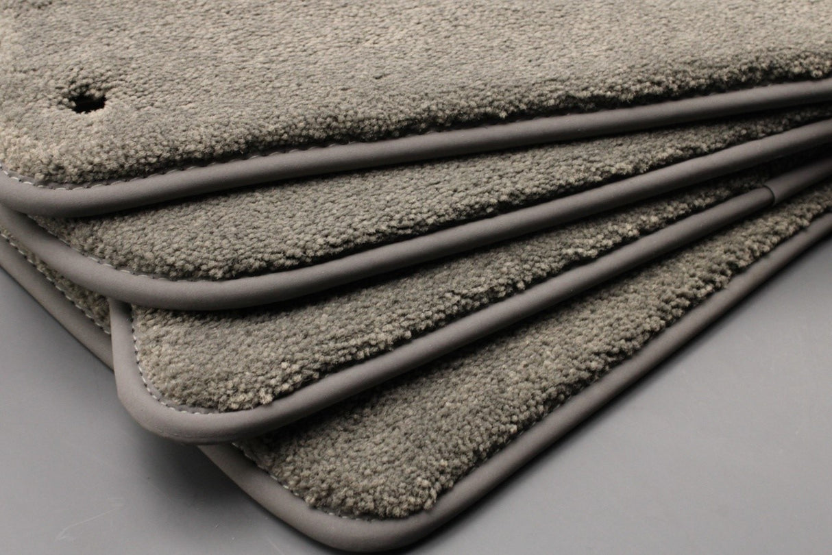 Jaguar XF 2016-on RHD luxury carpet floor mat set T2H7172AMT