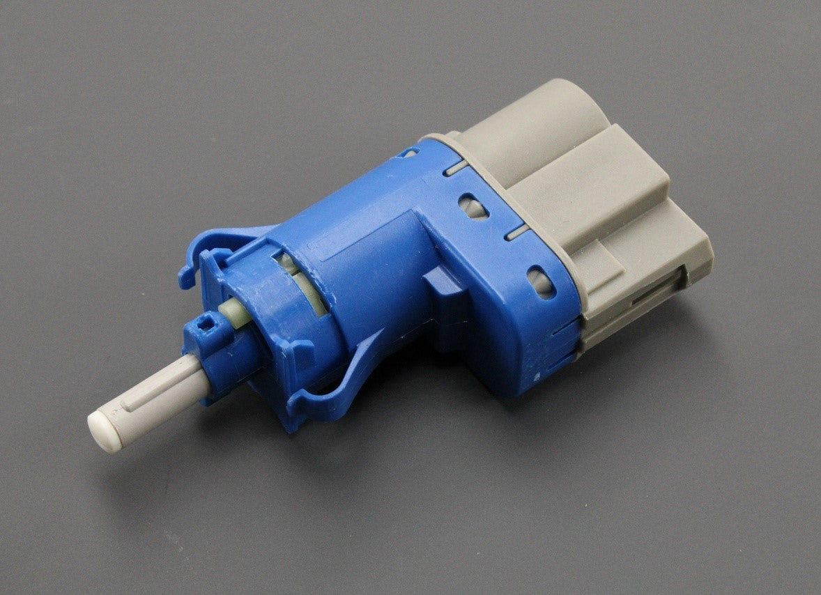 Range Rover Evoque 2012-2018 brake pedal switch LR032955