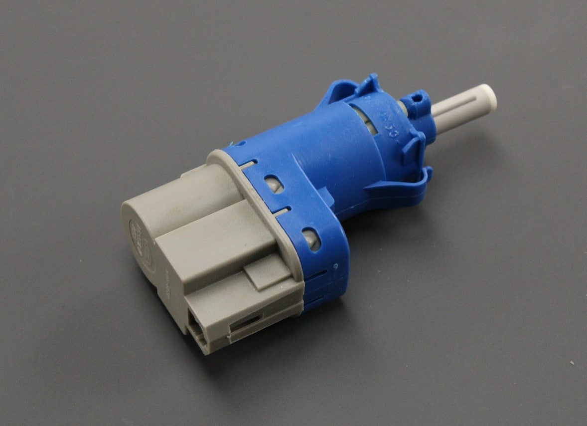 Range Rover Evoque 2012-2018 brake pedal switch LR032955