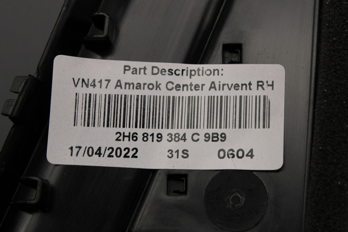 VW Amarok 2017-22 dashboard air vent (centre right) 2H6819384C 9B9