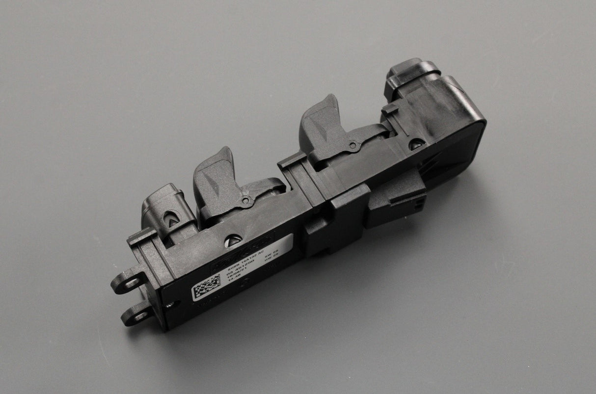 Land Rover Freelander 2 2006-2014 window switches (drivers door) LR003584