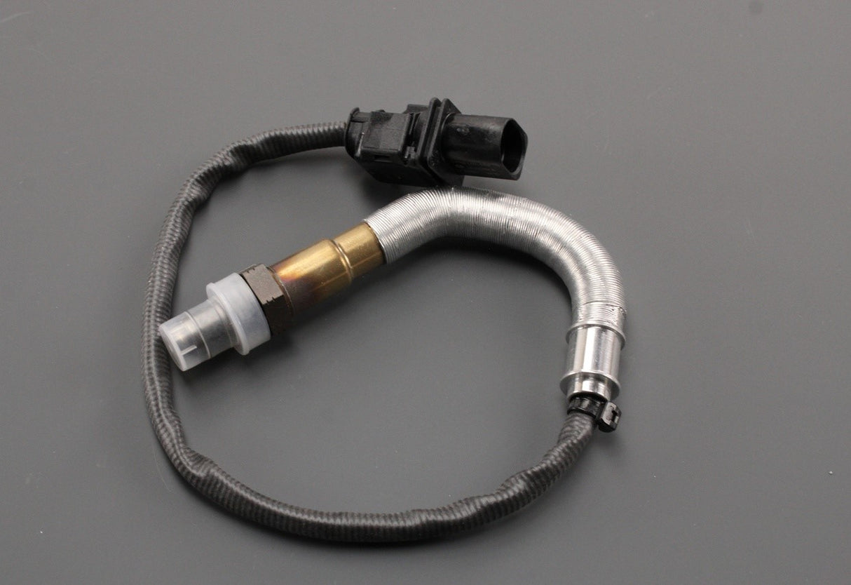 BMW E81 E82 E84 E88 E90 E91 E92 E93 lambda sensor (550mm) 11787570104