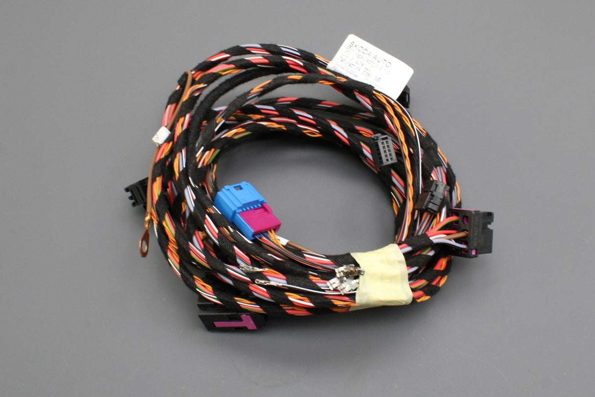 Skoda Fabia 2015-2023 accessory 13 pin tow bar wiring kit 6V0055204