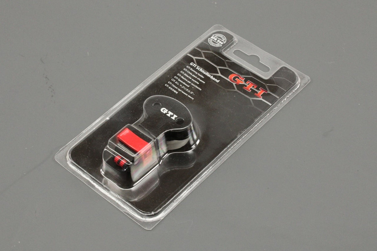 Volkswagen GTI dummy holder 5GB084410 041