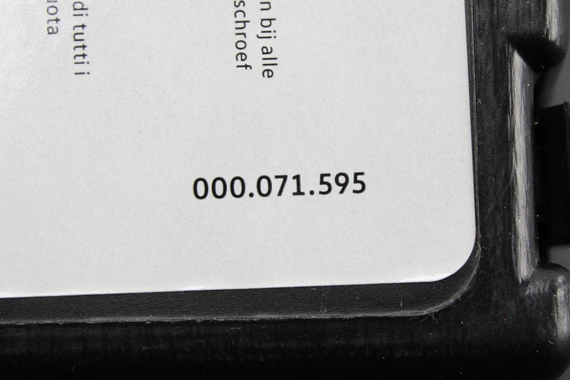 VW Up! 2012-on anti-theft locking wheel nut set kit 000071595