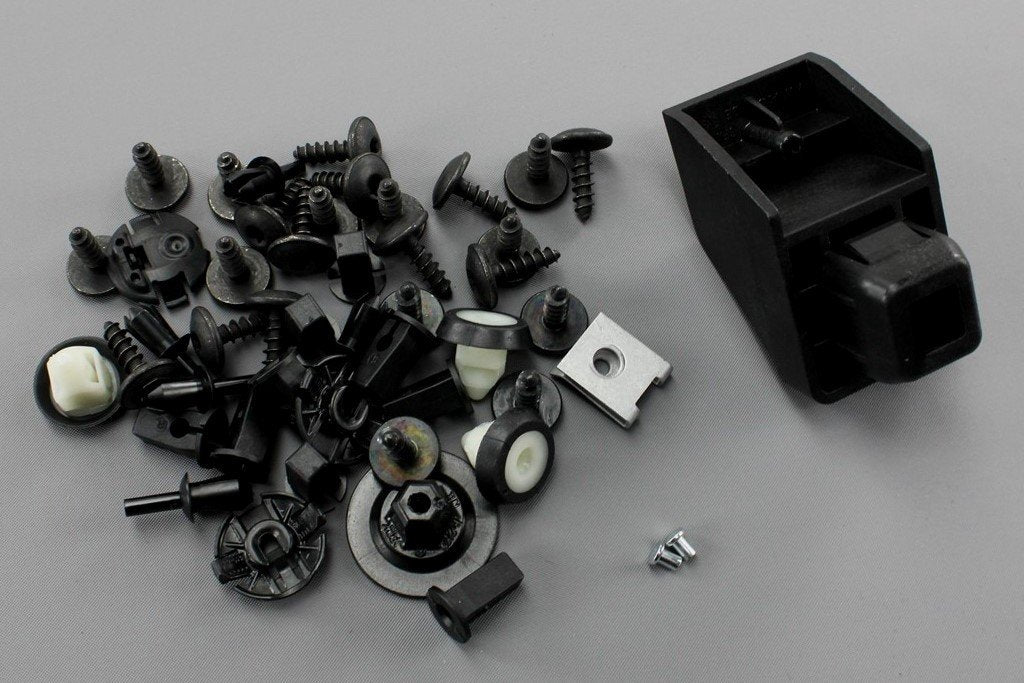 Audi A3 17-20 wheel housing liner attachment parts (front) 8V0098629A