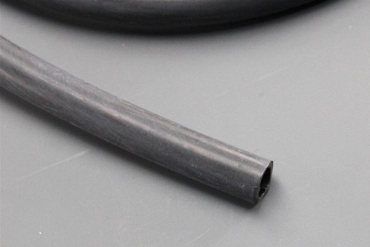 VW ID.3 CUPRA Born panoramic roof water drainage hose 10A877233A