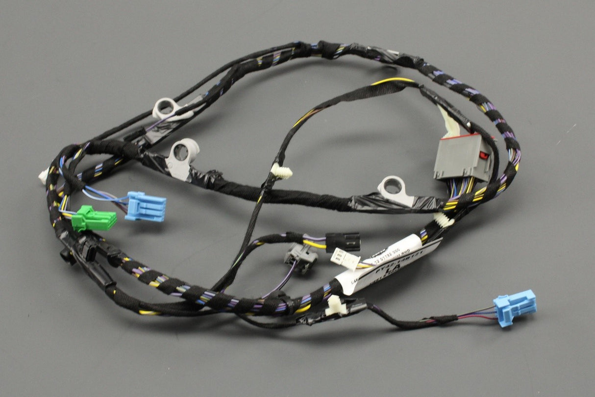 Land Rover Discovery 5 2017-on drivers door wiring harness LR170937