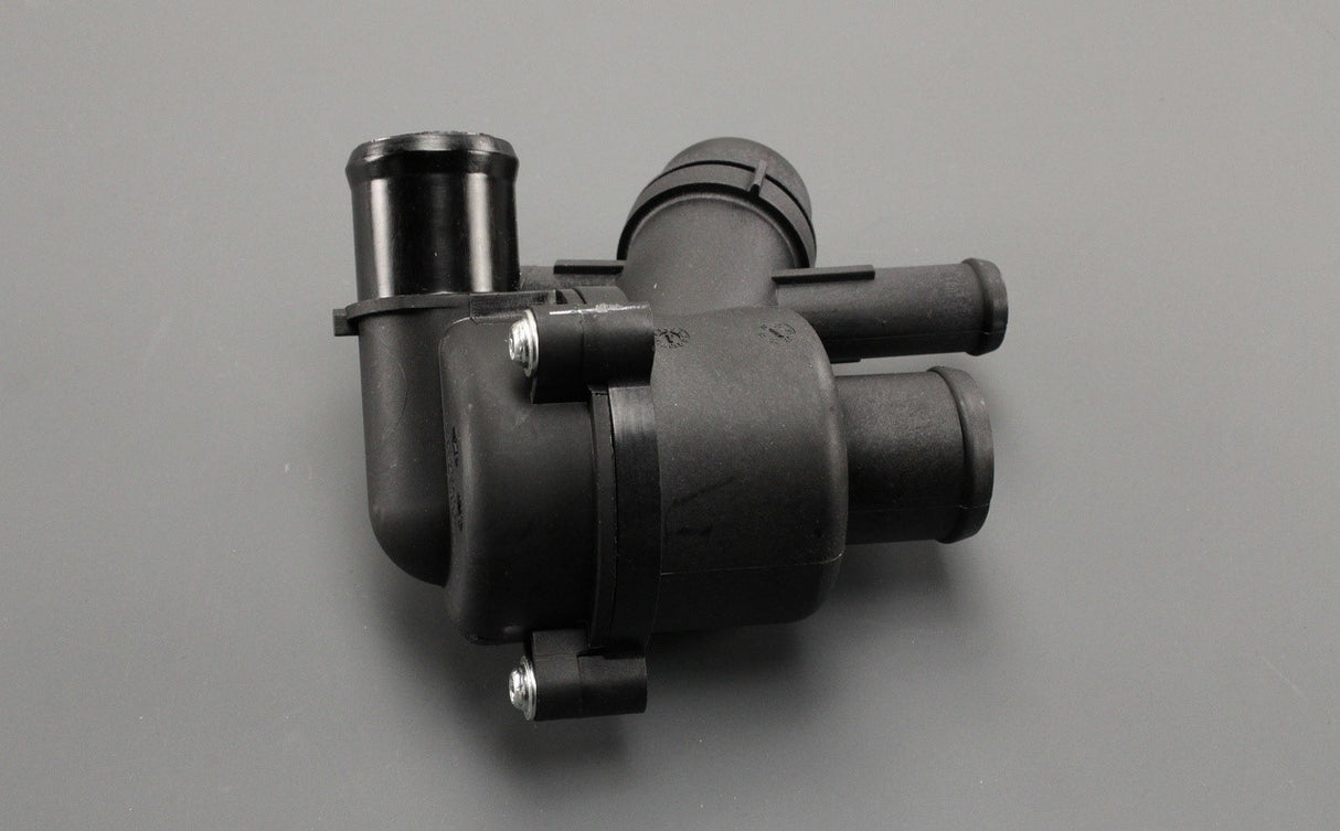 Land Rover Discovery 4 Range Rover 2010-22 thermostat (TDV6) LR033675