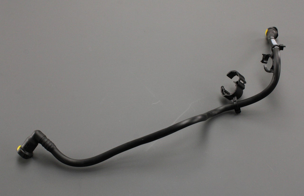 Land Rover Discovery 5 Range Rover Sport 14-on fuel cooler hose LR081680