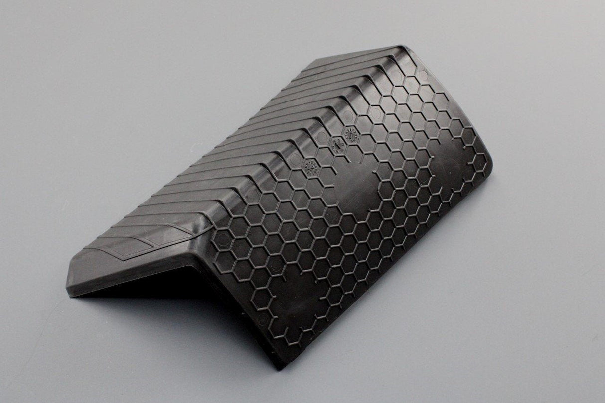 VW Golf MK8 20-on centre console rubber insert 5H2863330A 9B9