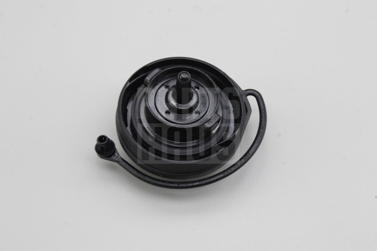 VW Golf MK8 Polo AW Audi A3 8Y Skoda Octavia fuel tank cap 5WA201550AM