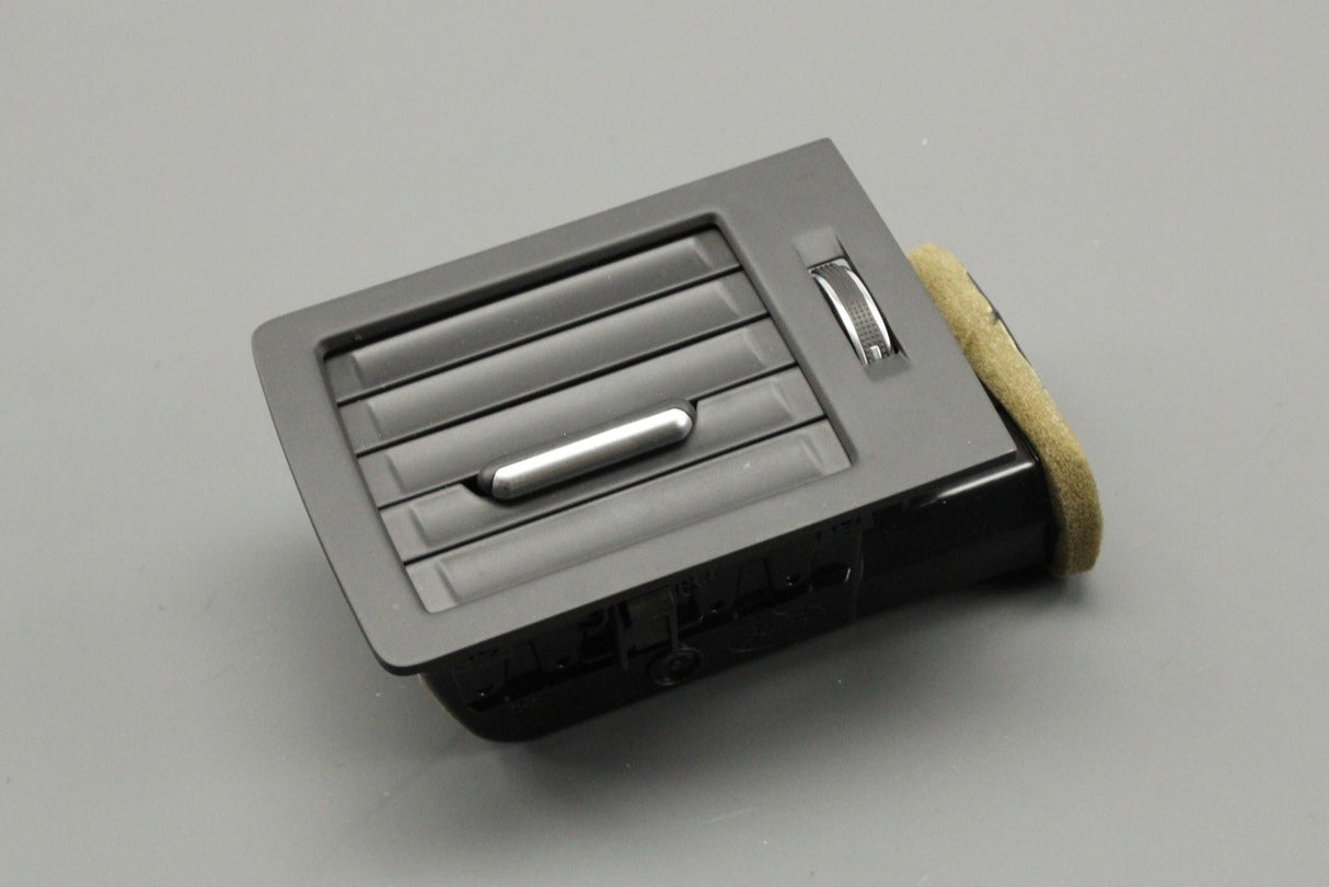 Land Rover Range Rover 2013-2022 headliner air vent (left) LR100429