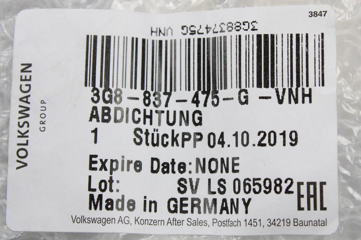 VW Arteon 2017-on left outer front door window slot seal 3G8837475G VNH