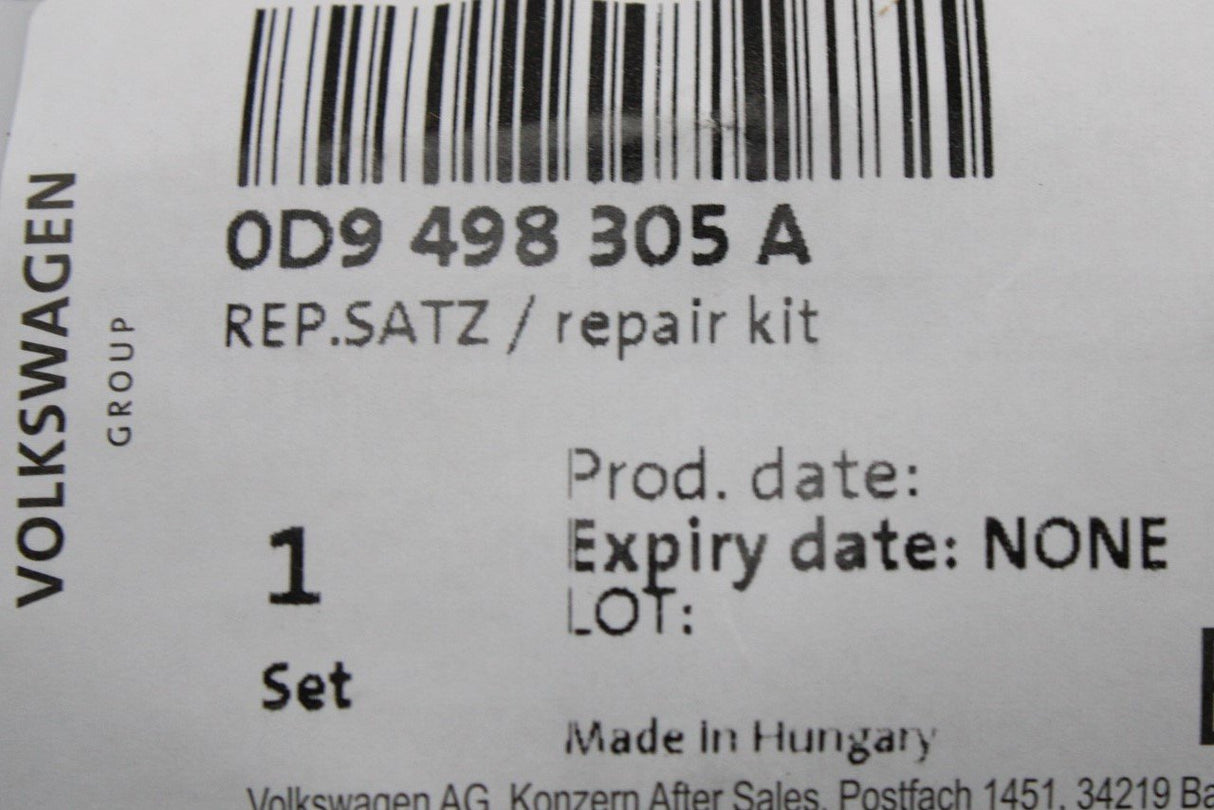 VW Skoda SEAT CUPRA driveshaft oil seal repair kit (front) 0D9498305A
