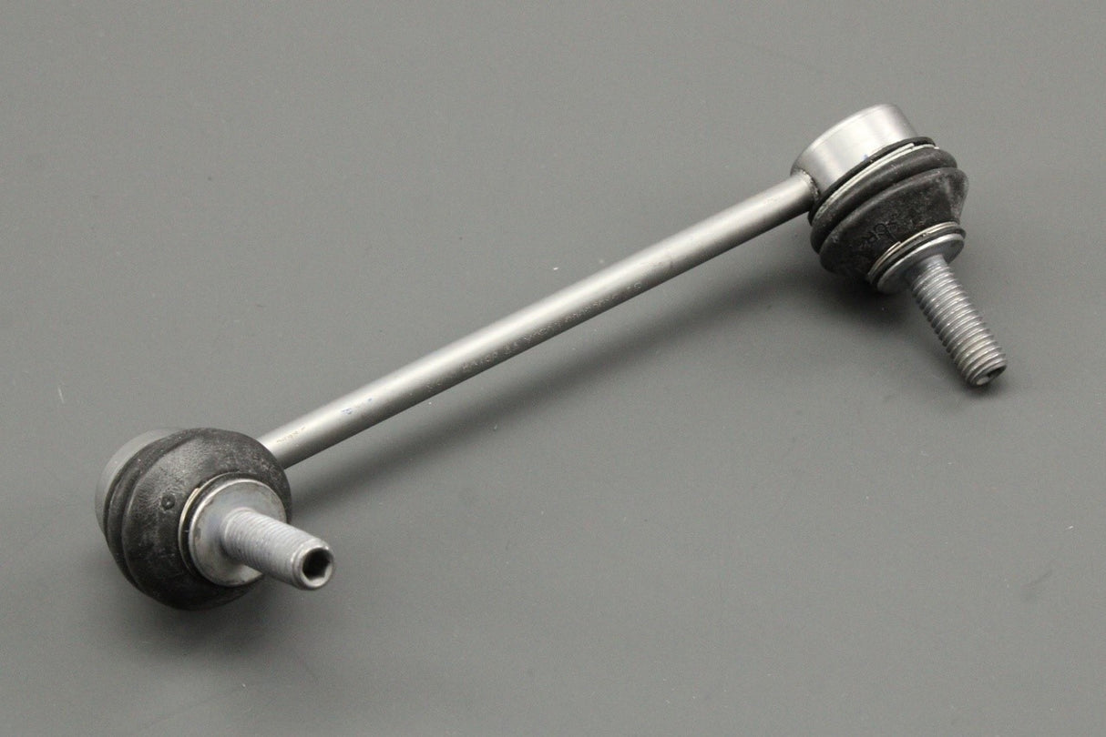 Range Rover Evoque 2019-on anti-roll bar drop link (rear right) LR114303