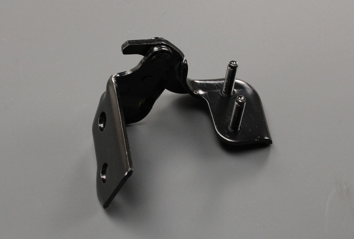 Land Rover Discovery 5 2017-on boot lid hinge (left) LR080294