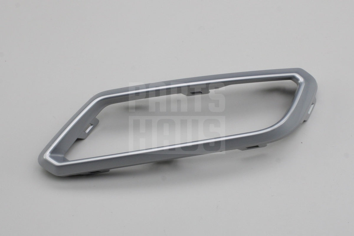 SEAT Ateca FR 2016-2026 rear bumper chrome trim (left) 575807833 3Q7