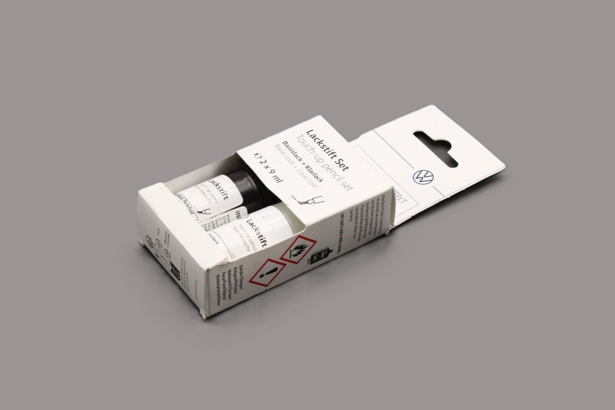 VW Touch up paint set x2 9ml Deep Black Pearl LC9X LST0P2C9X