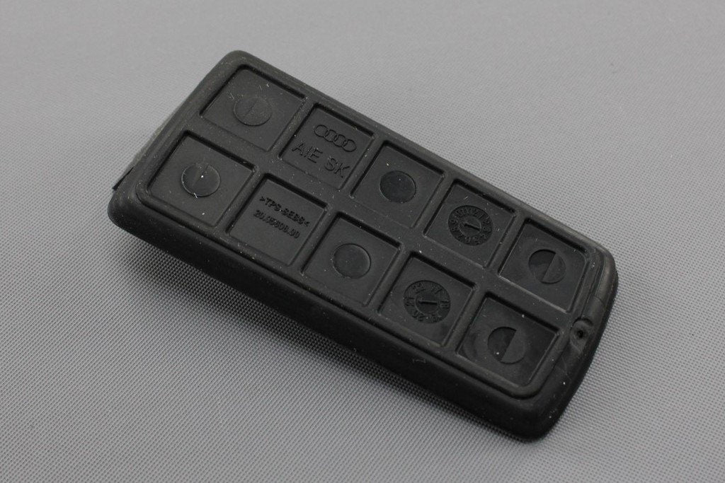 Audi Q3 RSQ3 2019-on centre console stowage rubber insert 83A863078