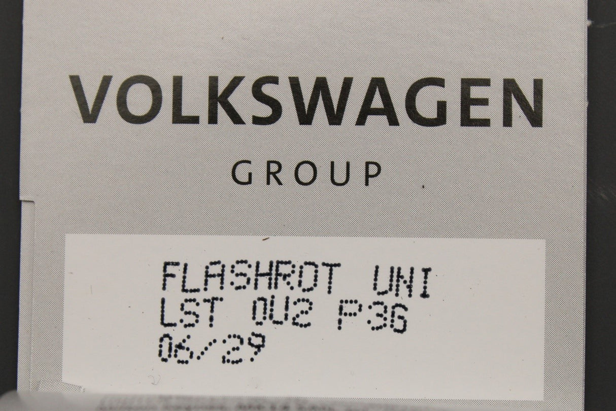 VW Touch up paint set x2 9ml Flash Red LP3G LST0U2P3G