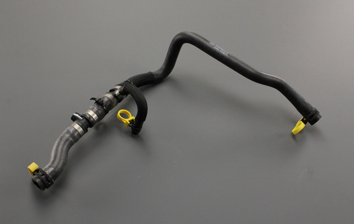 Land Rover Range Rover 2010-12 auxiliary radiator hose (4.4 V8) LR022660