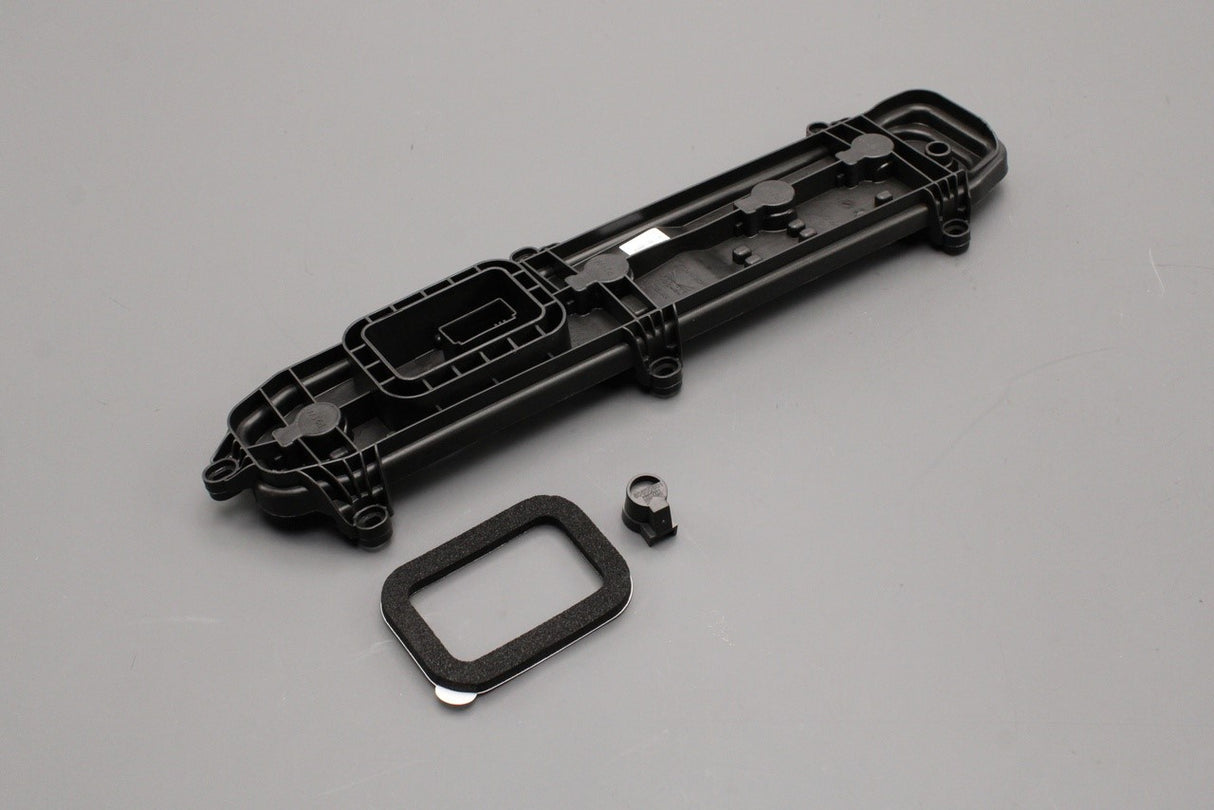 VW Crafter 17-on bulb carrier holder with gasket (rear left) 7C0945257A