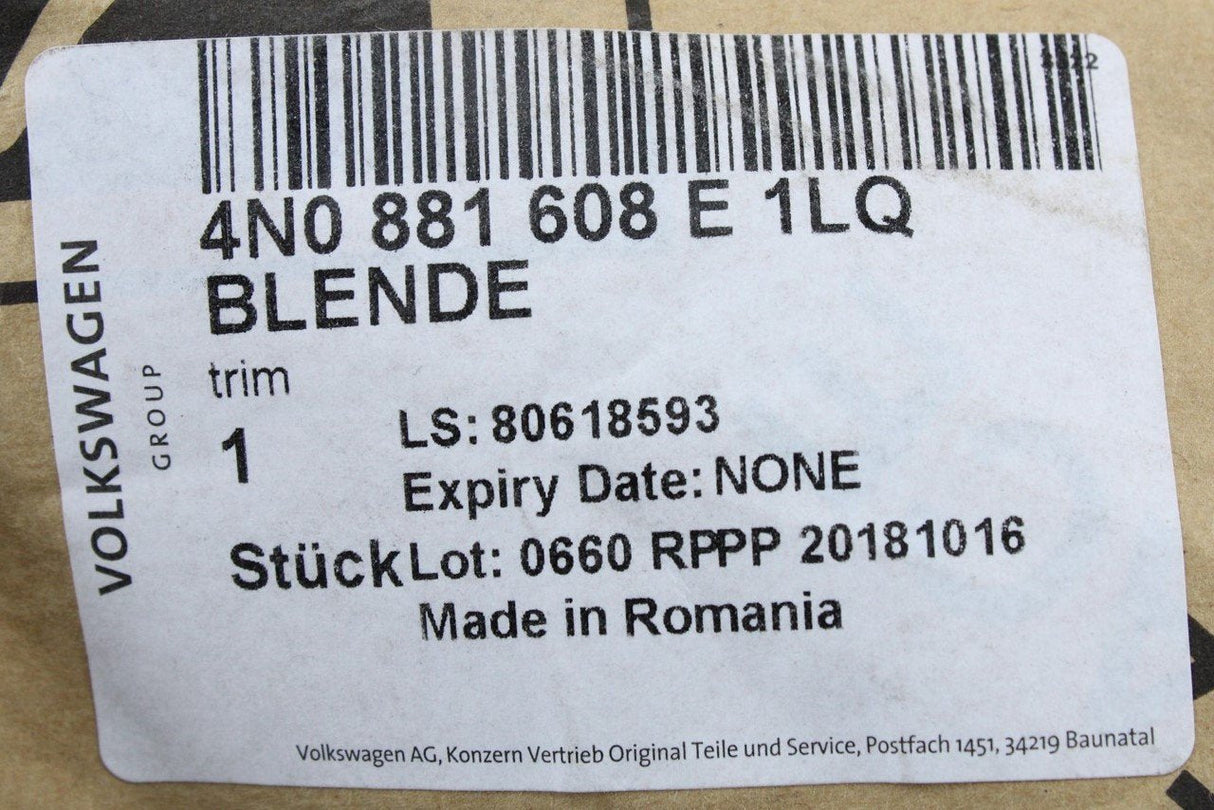 Audi A8 2018-On Backrest trim panel right (Piano Black) 4N0881608E 1LQ