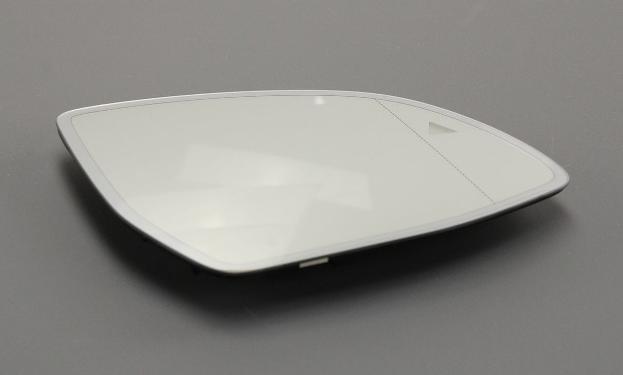 BMW X3 X4 X5 X6 X7 2017-2024 wing mirror glass (right) 51167441444